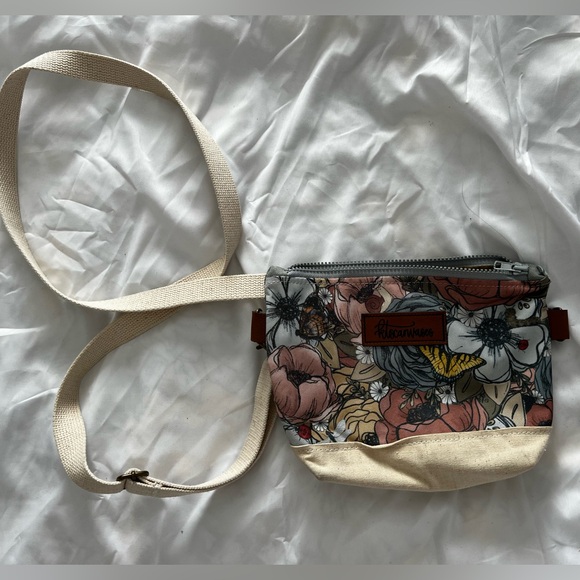 Viral TikTok artist KTs Canvases bag, collaboration with Rogue Life Maine - Picture 2 of 4